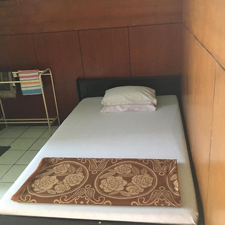 Oyo Life 1708 Hotel Budi Famili 1 Syariah Ciamis Exterior photo