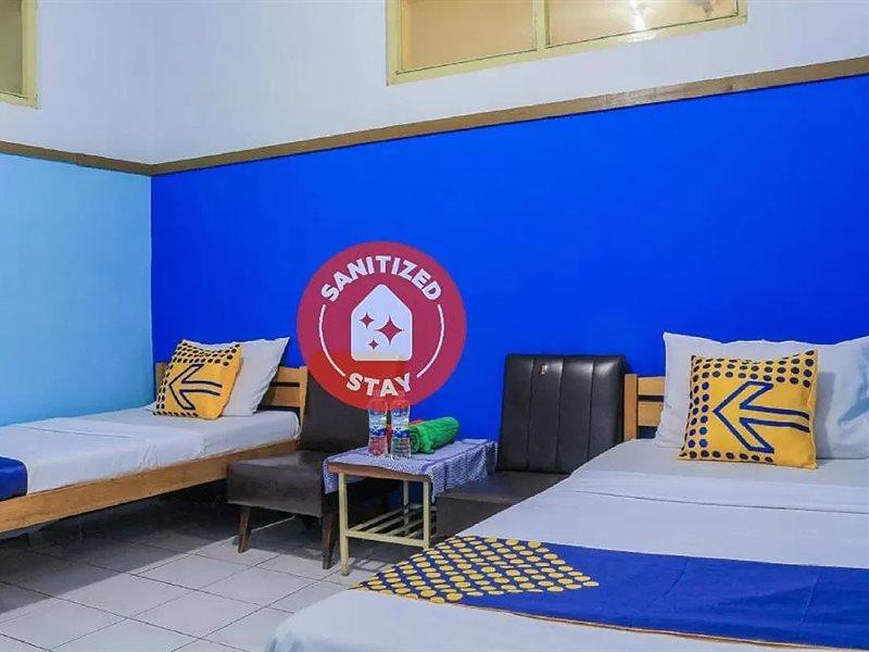 Oyo Life 1708 Hotel Budi Famili 1 Syariah Ciamis Exterior photo