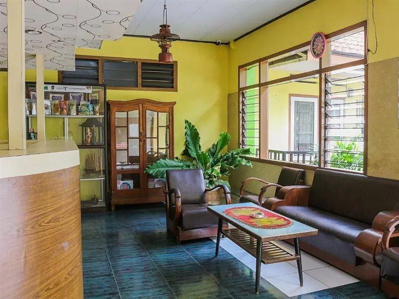 Oyo Life 1708 Hotel Budi Famili 1 Syariah Ciamis Exterior photo
