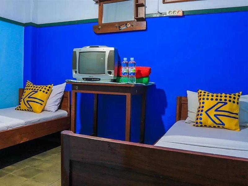 Oyo Life 1708 Hotel Budi Famili 1 Syariah Ciamis Exterior photo