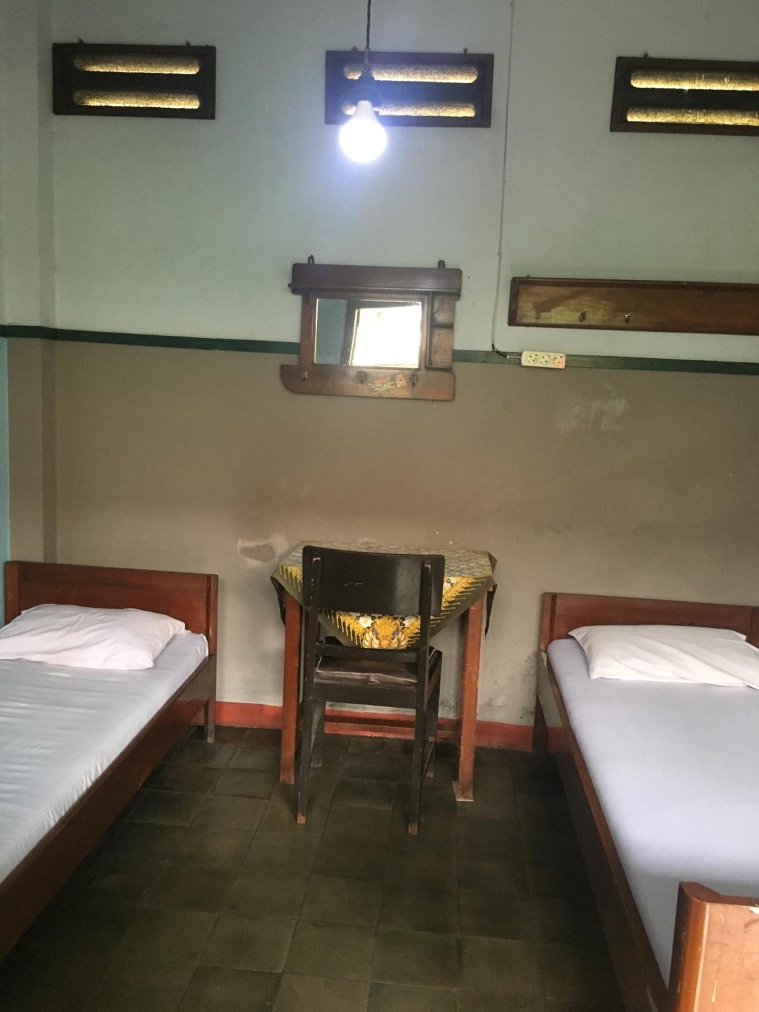 Oyo Life 1708 Hotel Budi Famili 1 Syariah Ciamis Exterior photo